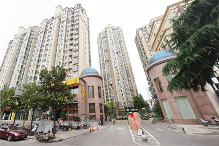 杭州花园127平3室2厅2卫毛坯万证过五年76万可分期